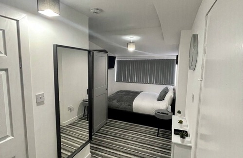 Lee Green Apartment | Wisteria Studio