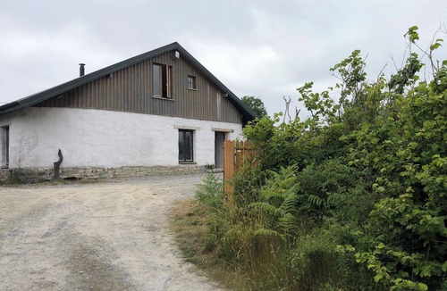 Corofin House | Wonderful 3-bedroom cob house in peaceful Burren perfect for your stay
