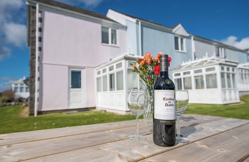 St. Florence Cottage | Woodland Cottage, Holiday Cottage Ivy Tower Village, St Florence, Sleeps 6, 3 bedrooms, bathrooms