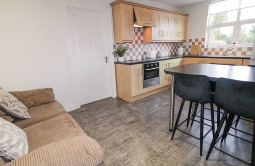 Coleraine House | Woodside Guest House, Castlerock