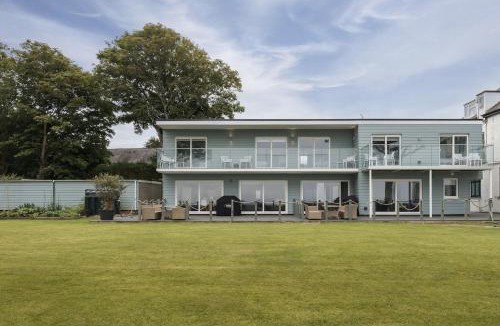 Nefyn House | Y Nyth by Birch Stays