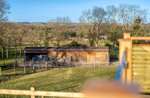 Finghall House | Yorkshire Dales Haven: Secluded House with Hot Tub & Garden