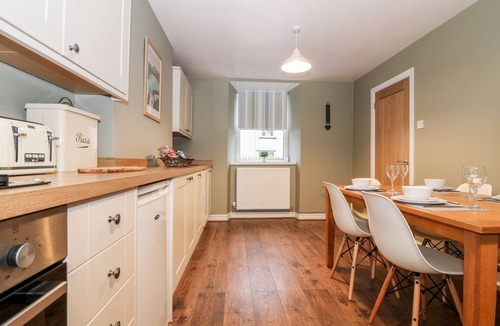 Rhiwbryfdir Cottage | YR HEN DY CAPEL, pet friendly, with open fire in Blaenau Ffestiniog