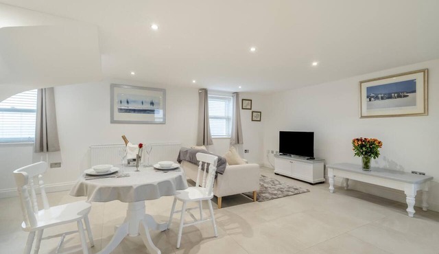 1 Bed in Bath (oc-k37860)