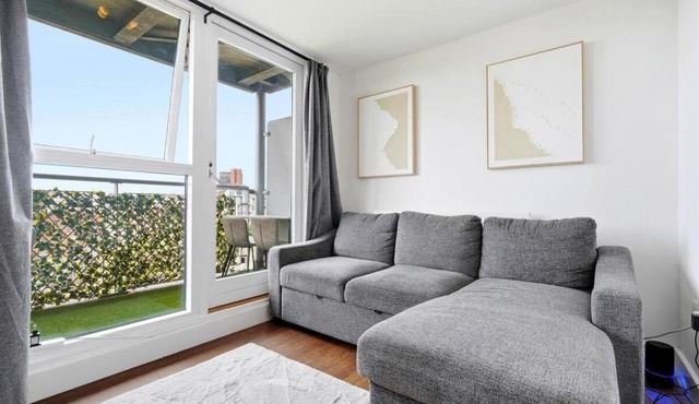 #191 Mason Way Executive Stay - Sleeps 6