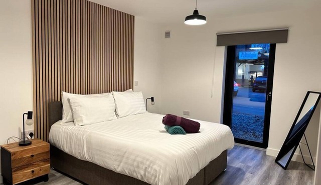 2 Ashbrook Margaret - luxury 2 bed ground floor