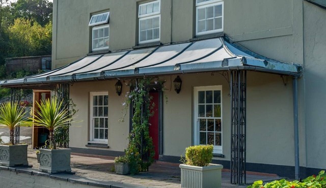 2 Bed in Brecon (oc-bn298)