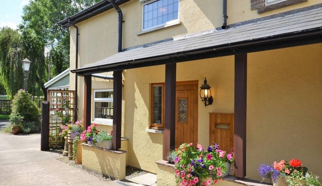 2 Bed in Crickhowell (oc-76431)