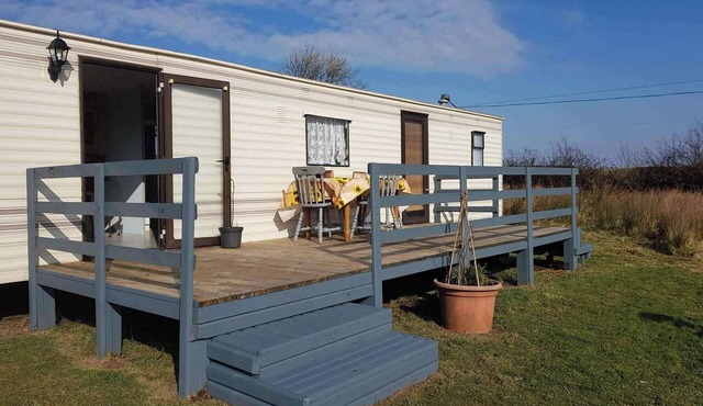 2 bed-Sleeps 4-Free Parking-Pet Friendly