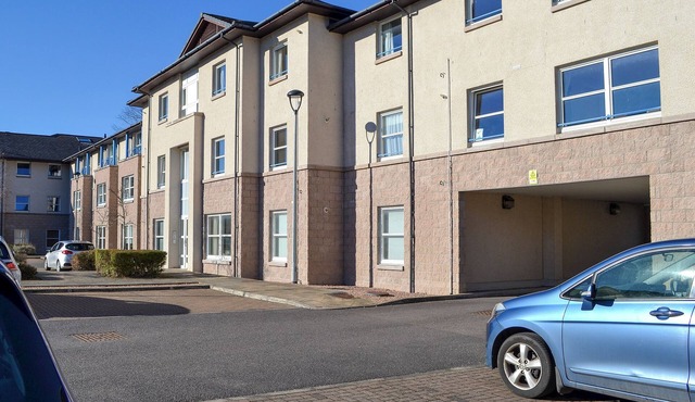 2 bedroom accommodation in Inverness