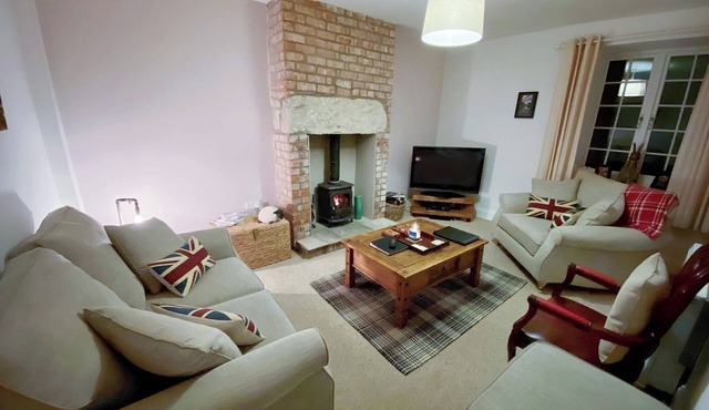 2 bedroom accommodation in East Burton, near Bamburgh