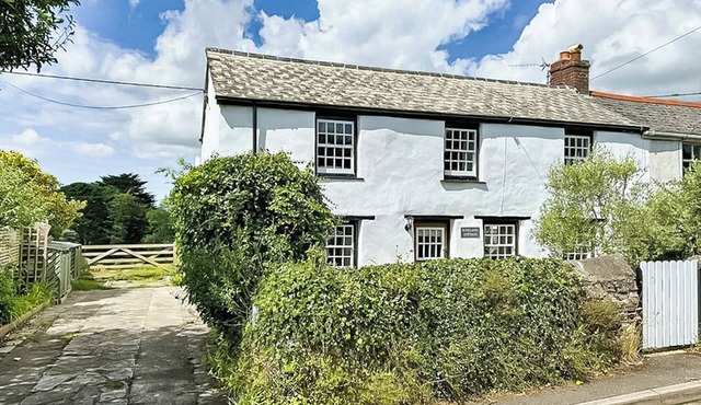 2 bedroom accommodation in Veryan