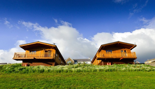 2 Log cabins with stunning views, ideal location near Cardiff, South Wales