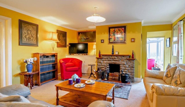 3 Bed in Brecon (oc-93947)