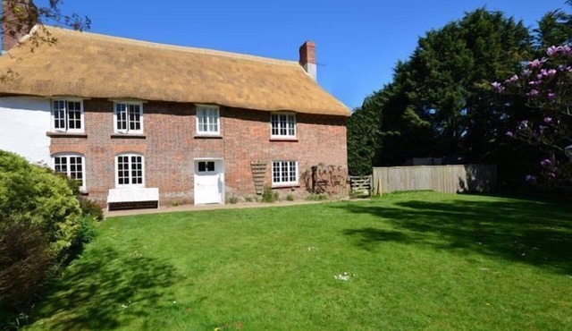 3 Bed in Exeter (oc-harri)