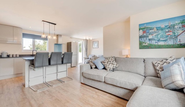 3 Bed in Higher Crackington (oc-avond)