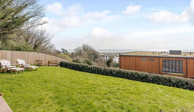 3 Bed in Hythe (oc-87167)