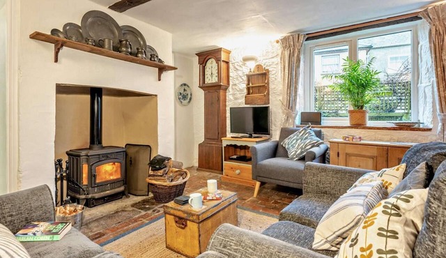 3 Bed in Ventnor (oc-93525)