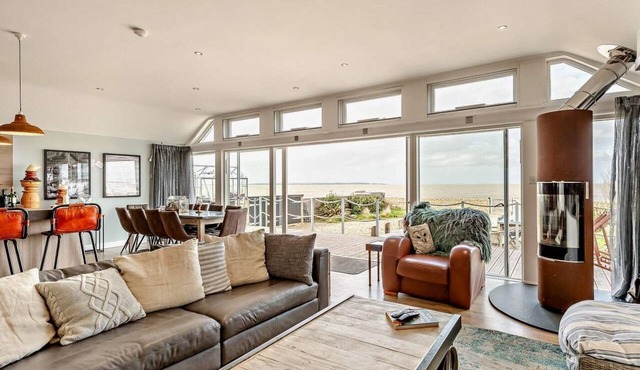 3 Bed in Whitstable (oc-91641)