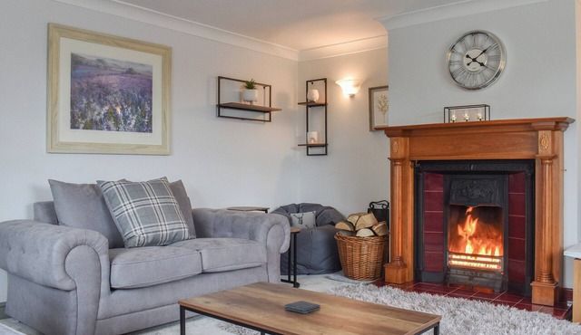 3 bedroom accommodation in Pickering