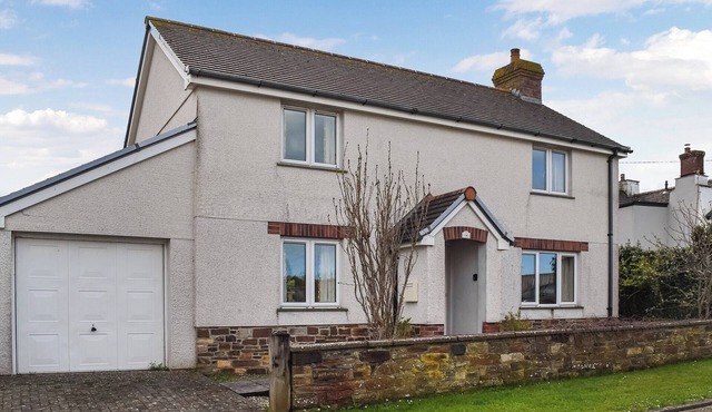 3 bedroom accommodation in Marhamchurch, near Bude