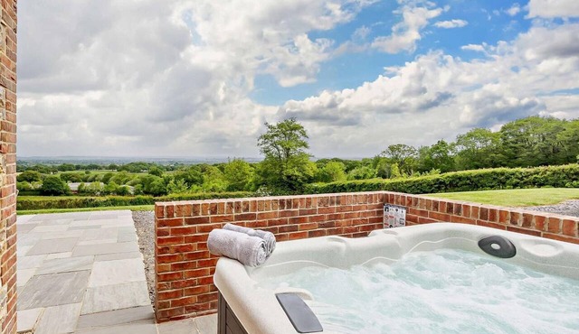 4 Bed in Chard (oc-83501) in Combe Saint Nicholas
