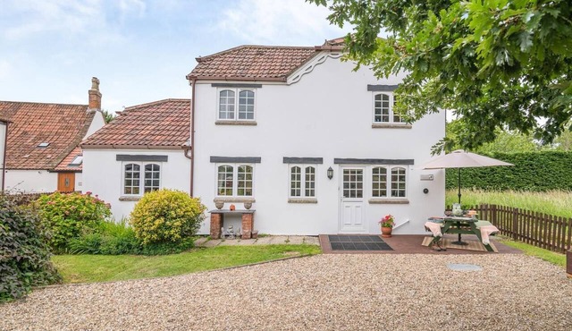 4 Bed in Highbridge (oc-50929)