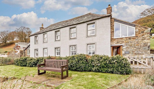 4 Bed in Penrith (oc-sz367)