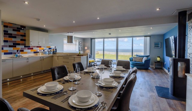 4 bedroom accommodation in Reighton Gap, near Filey