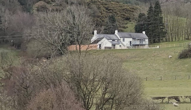 5 Bed in Llandegla (oc-t40234)