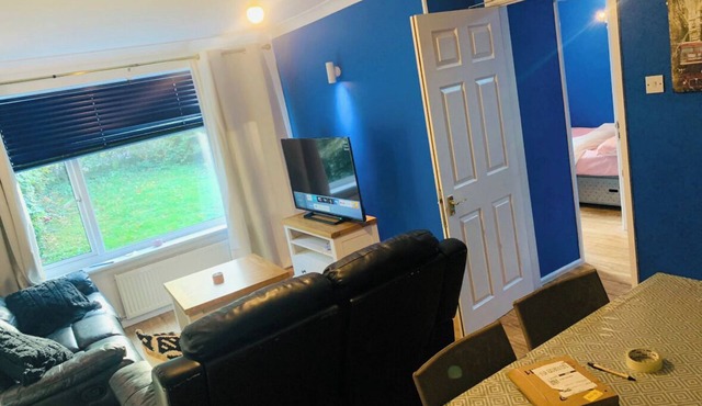 6-bed House-reading-sleeps12-towncentre