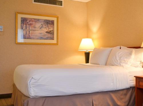 Amenida Residences, Calgary in Calgary