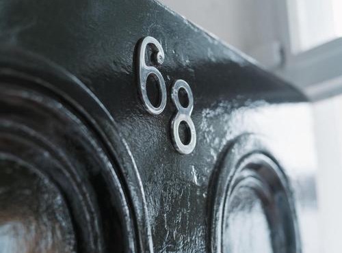 Apartment at 68