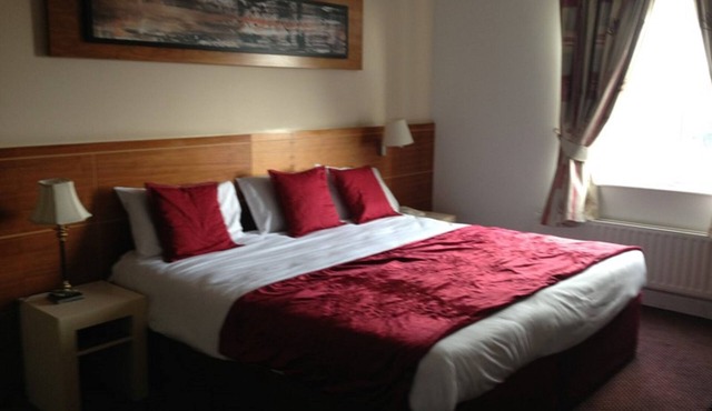 Ashbourne House Hotel