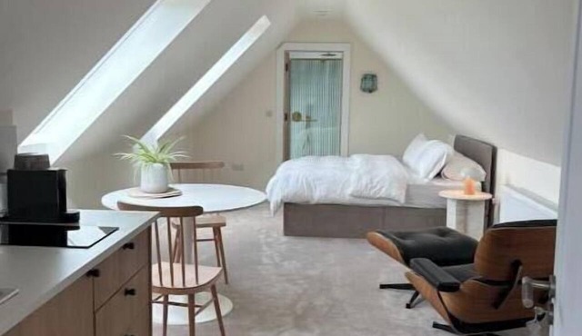 Atlantic Sunset – Elegant Loft Retreat on the Wild Atlantic Way
