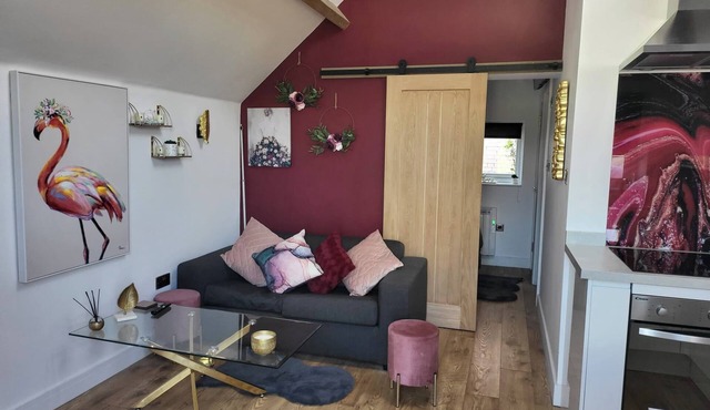 Beautiful Self Contained Cottages in Westbury