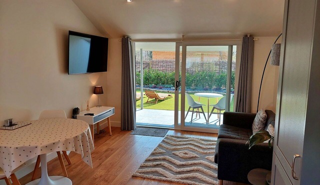 Beautiful villa for 2 people with hot tub, WIFI