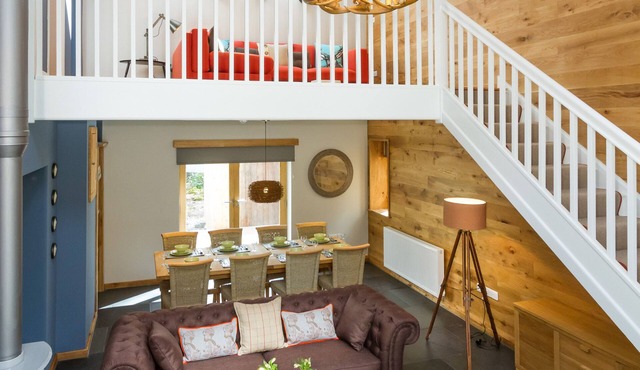 Beautifully Converted Property On The Prestigious Pullwood Bay Estate, Ambleside