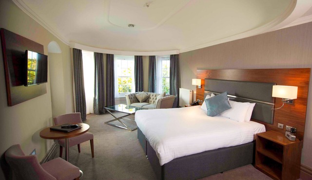 Best Western Chilworth Manor Hotel