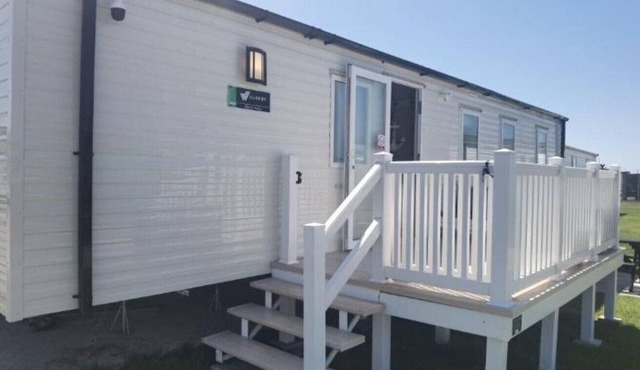 Big Boss Caravan-Camber Sands,Sleep 8, Free Wi-Fi, Netflix, Parking