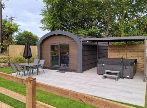 Blackstairs Glamping Pod 1