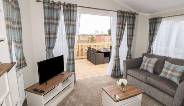 Buttercup Lodge