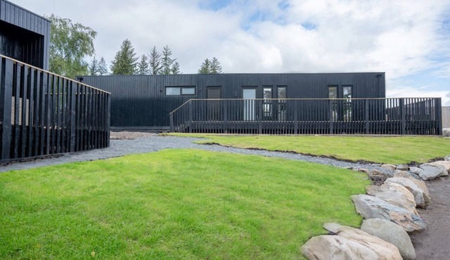 Cabin 3.0 Deluxe, Dumfries