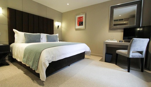 Cae Court Hotel