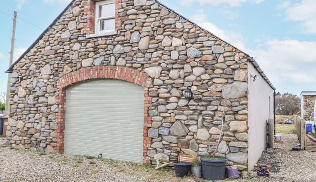 CANNING COTTAGE, family friendly, with a garden in Limavady