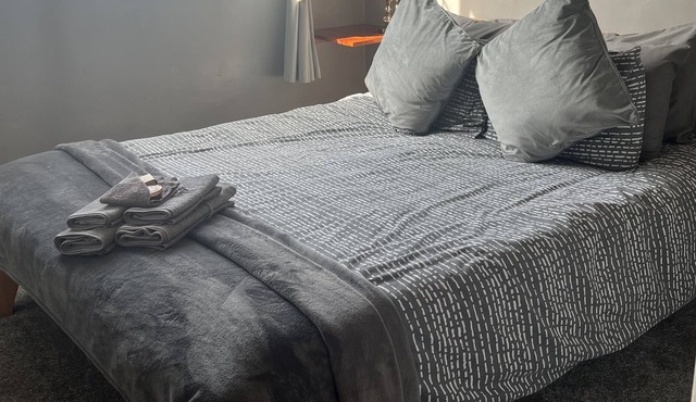 Carratraw Apartment,