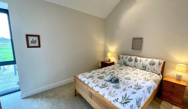 Charming 3BR Cottage with Garden | Southerndown