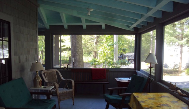 Charming Victorian family cottage - essentially Ocean Park in Old Orchard Beach