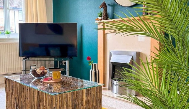 Chic Stay btwn Bath&Bristol | Sleeps 9 | Drummond
