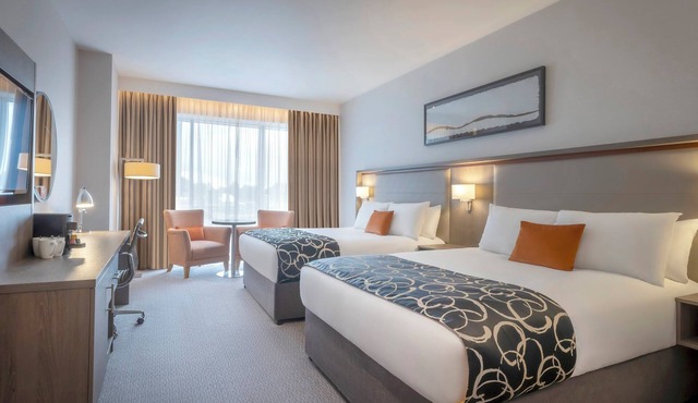 Clayton Hotel Dublin Airport